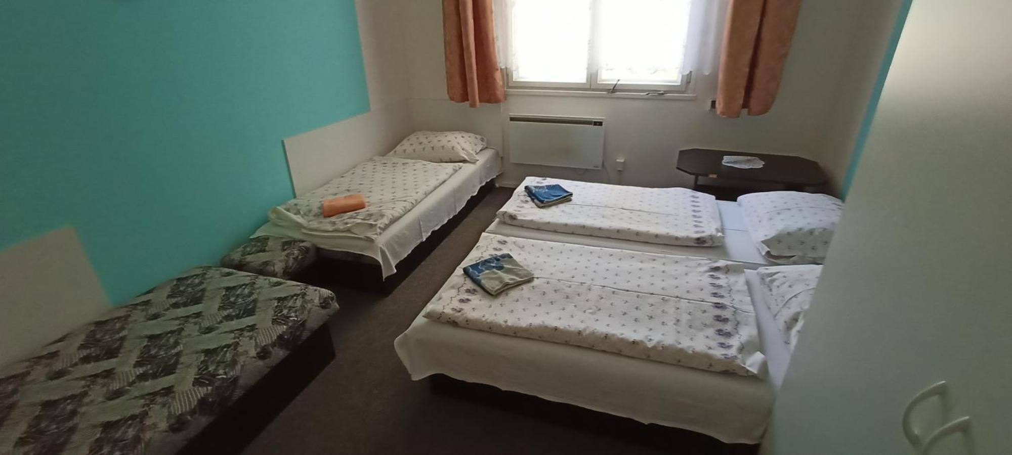 Ubytovani Janami Rakvice Břeclav Buitenkant foto