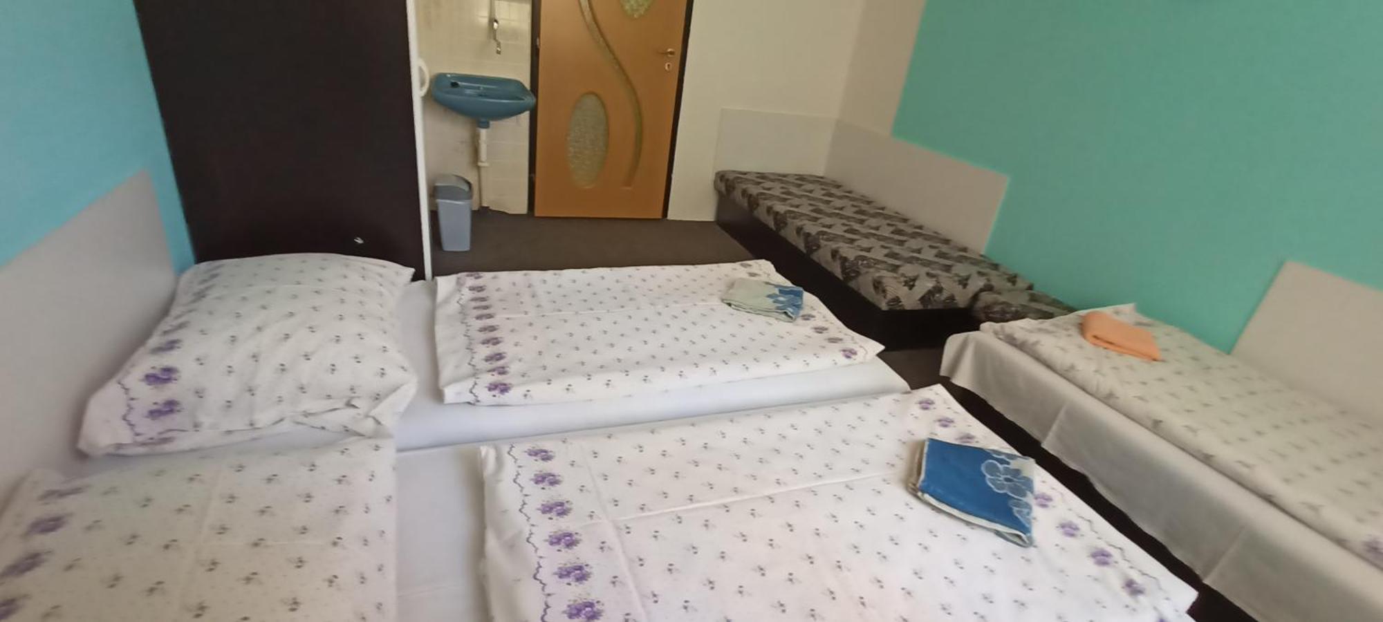 Ubytovani Janami Rakvice Břeclav Buitenkant foto